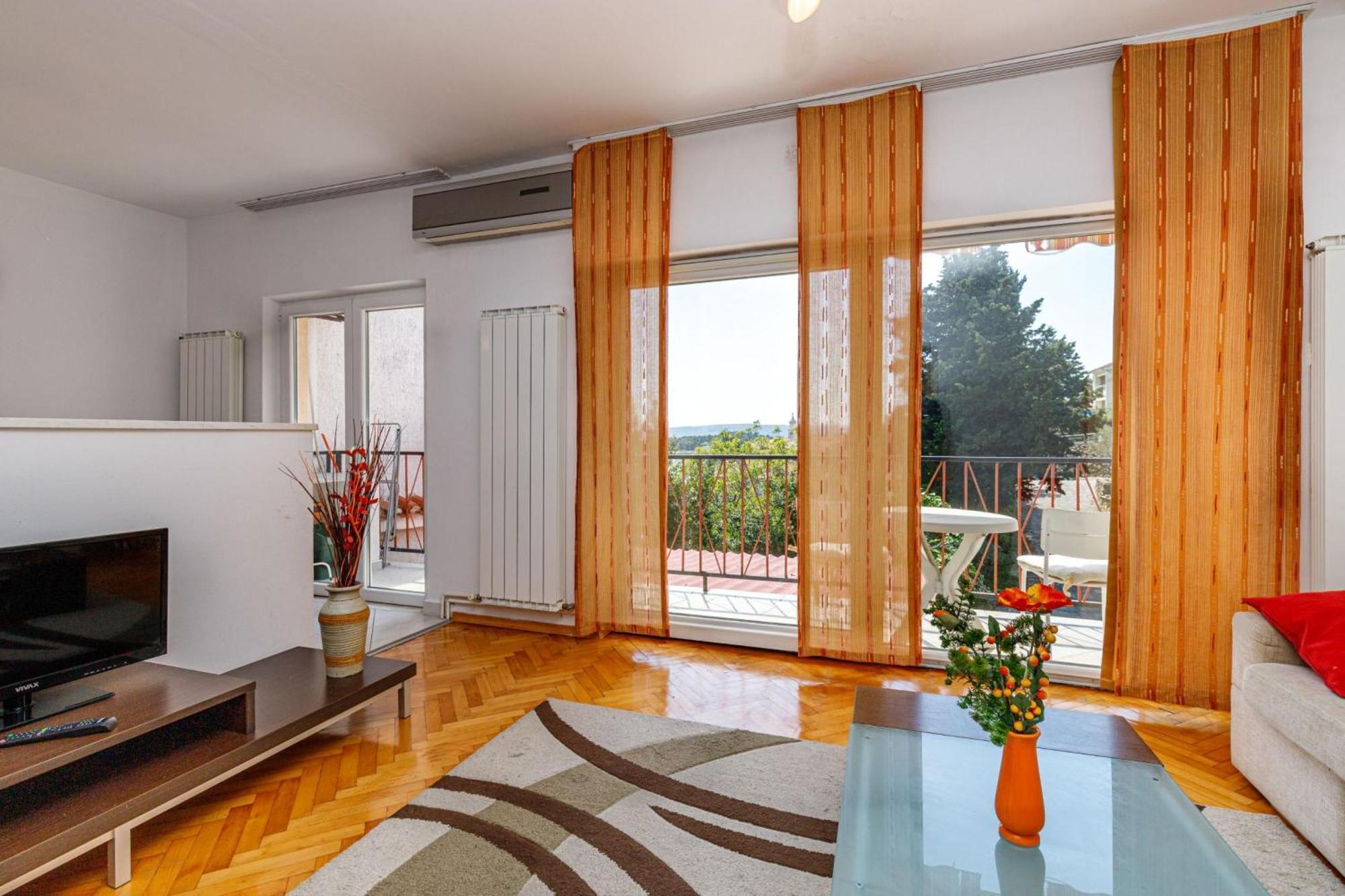 Seaview Apartment Tina Krk Island - Happy Rentals Krk Town Dış mekan fotoğraf